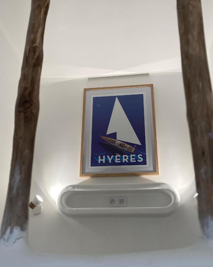 Santorini Hyerois Apartment Hyeres Bagian luar foto